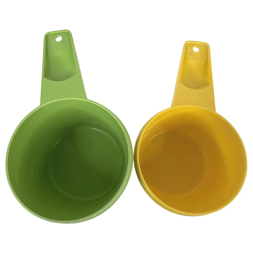 6 Tupperware Measuring Cups Apple Green Harvest Gold Vintage Nesting Set Yellow